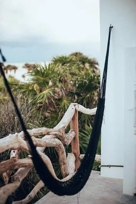 Tulum Beachfront Villa I'Ik