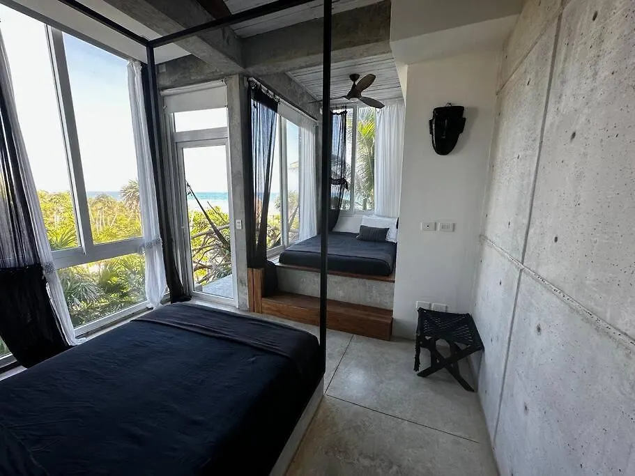 Tulum Beachfront Villa I'Ik