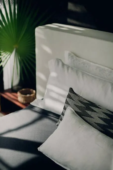 Tulum Beachfront Villa I'Ik