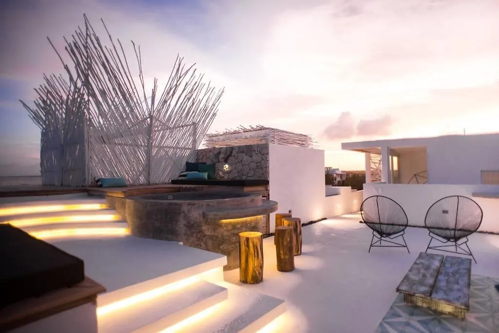 Tulum Beachfront Villa I'Ik 0*,  Mexico