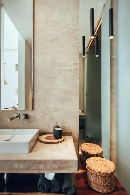 Tulum Beachfront Villa I'Ik 0*,