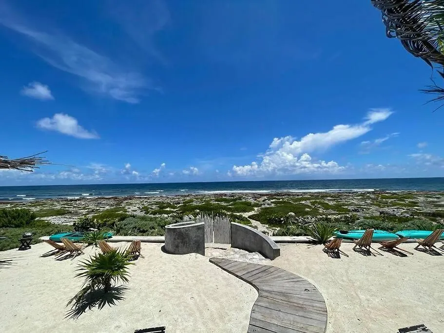 Tulum Beachfront Villa I'Ik 0*,  Mexico